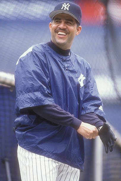 Luis Sojo, ganador de 5 series mundiales, saluda a Sevila Red sox